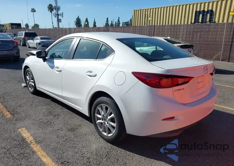 2015 Mazda Mazda3 I Touring из США, поврежденный, VIN 3MZBM1V74FM231074